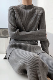 Fashion Split Turtleneck Padded Knitted Sweater Top